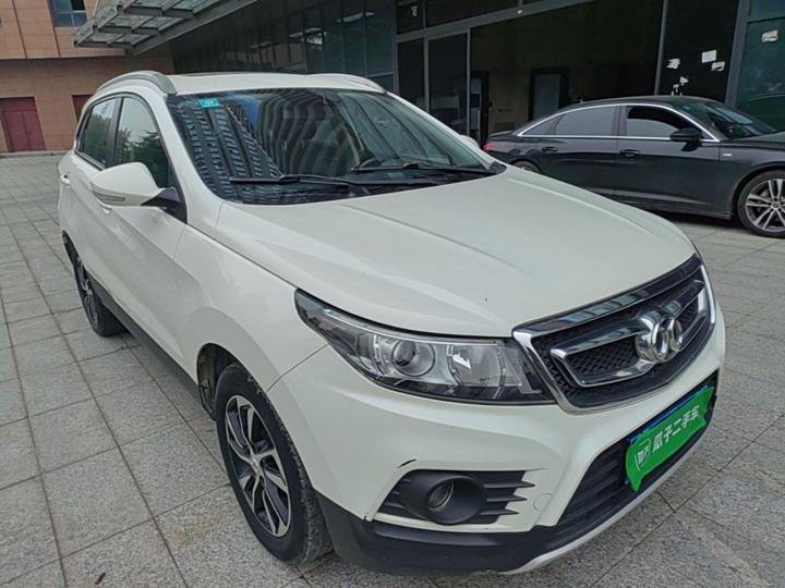 BAIC X55 2016 1.5T CVT Elite photo 3