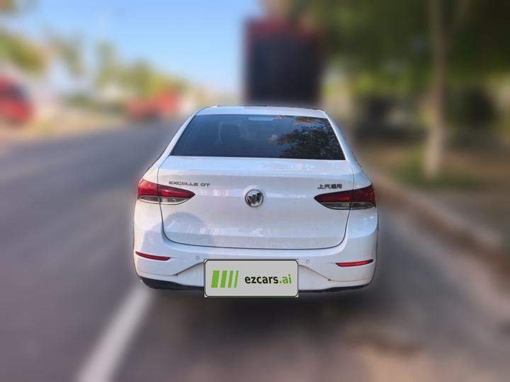 Excelle 2021 Facelift Classic 1.5L AT Elite photo 5