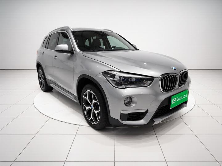 X1 2019 sDrive18Li Exclusive photo 3