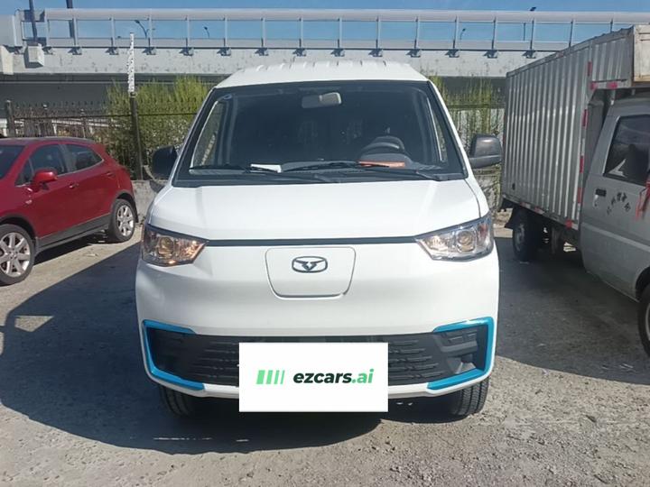 Dolphin E7 2025 41.86kWh 6-Seater photo 2