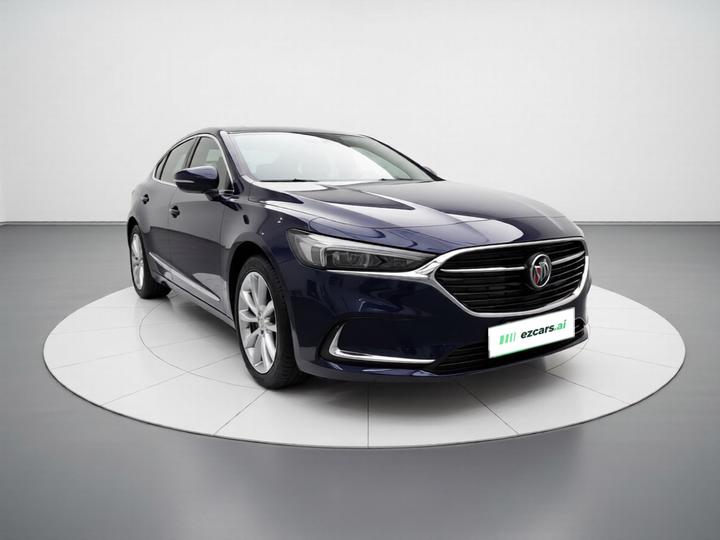 LaCrosse 2022 552T Luxury photo 3