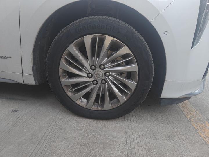 2023 2.0T 6-Seater photo 8