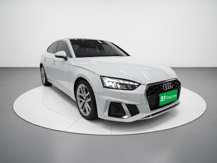 A5 2022 Sportback 40 TFSI Fashion Dynamic photo 3