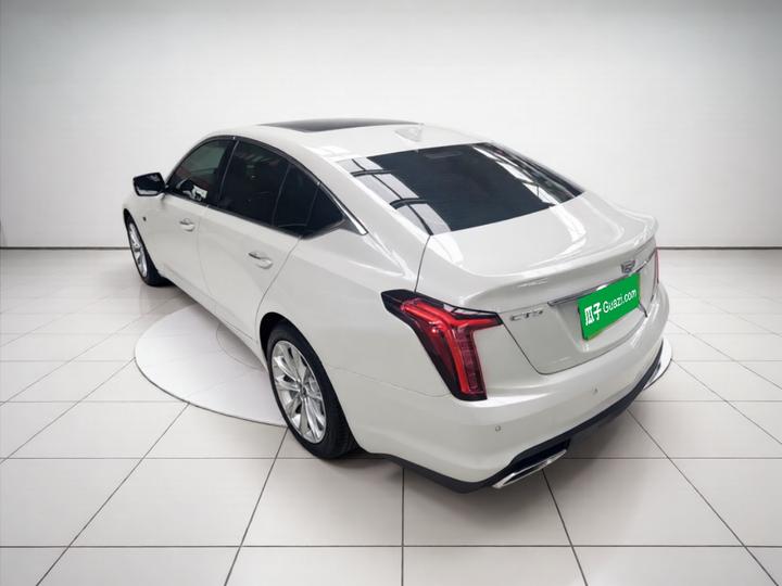 CT5 2023 28T Luxury Standard photo 4