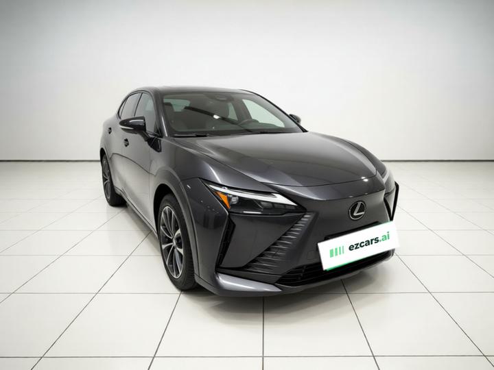 RZ 2023 300e Long Range photo 3