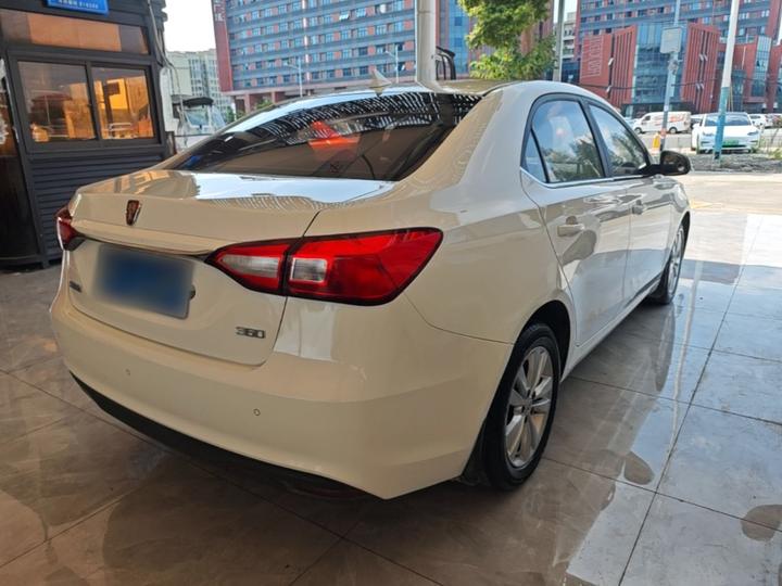 360 2015 1.5L MT Luxury photo 4