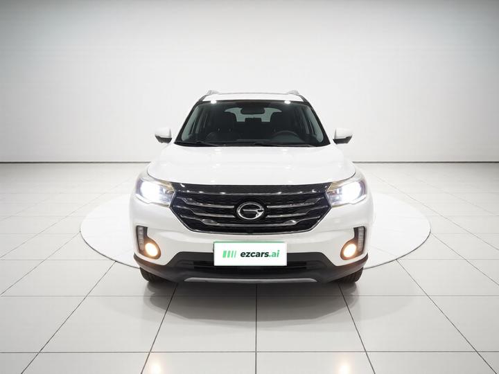 GAC Trumpchi GS4 2017 235T AT RWD Luxury Connected photo 2