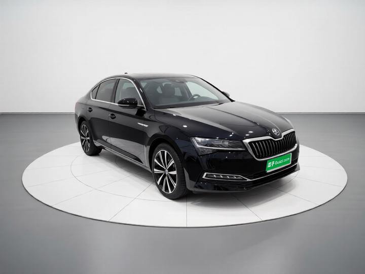 Superb 2024 TSI280 DSG Exclusive photo 3