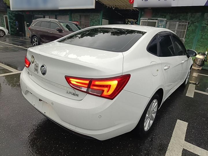 Verano 2019 Sedan 15S AT Leading photo 4