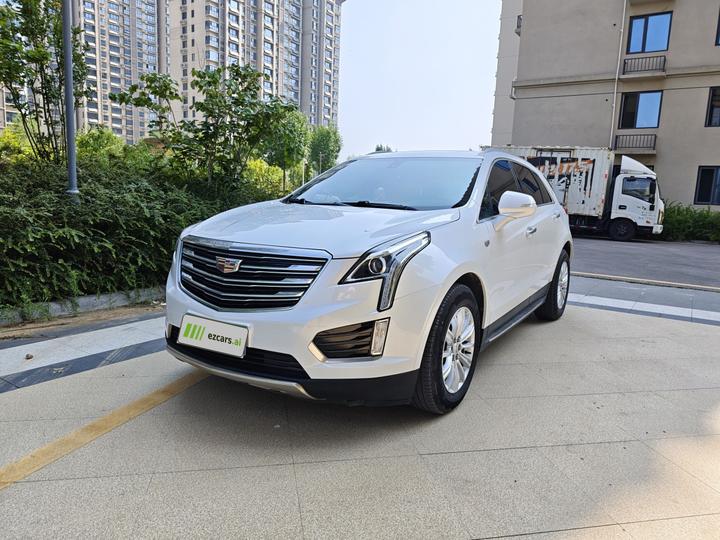 XT5 2018 28E AWD Tech