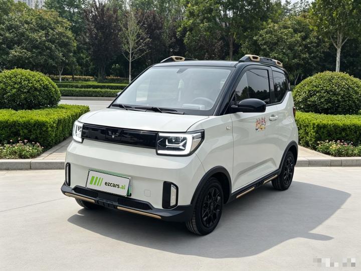 Hongguang MINIEV 2022 GAMEBOY 200km LFP