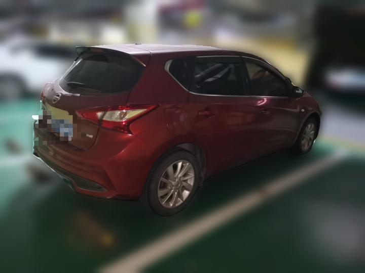 Tiida 2016 1.6L CVT photo 6