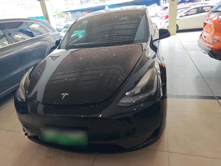 Model Y 2022 Facelift RWD photo 2