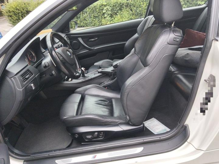 M3 2011 M3 2-Door photo 7