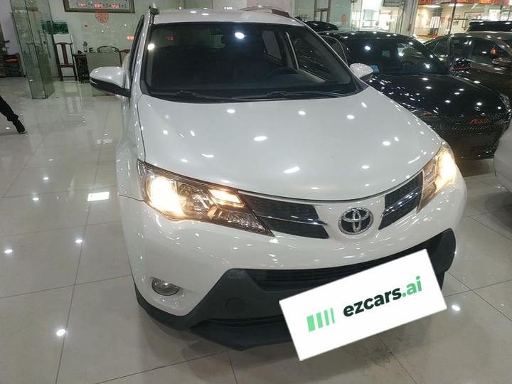 RAV4 2015 2.0L CVT RWD photo 3