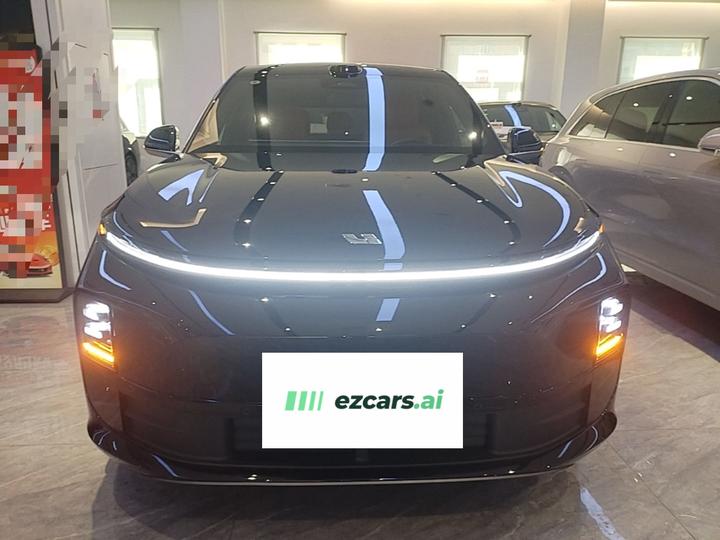 Li Auto L6 2025 Max Smart Refresh Edition photo 2
