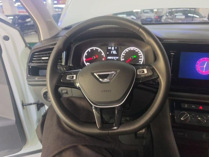 VS5 2019 280TSI AT photo 6