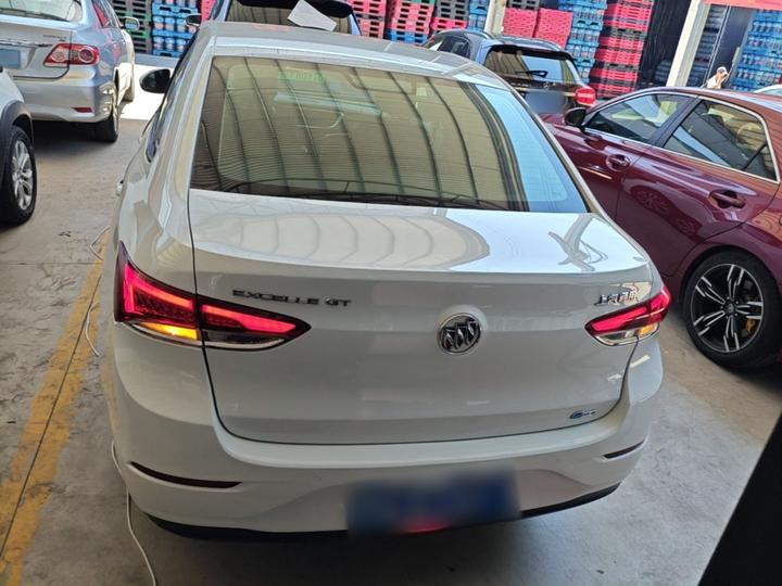 Excelle 2021 Facelift 1.3T AT Mild Hybrid Progressive photo 3
