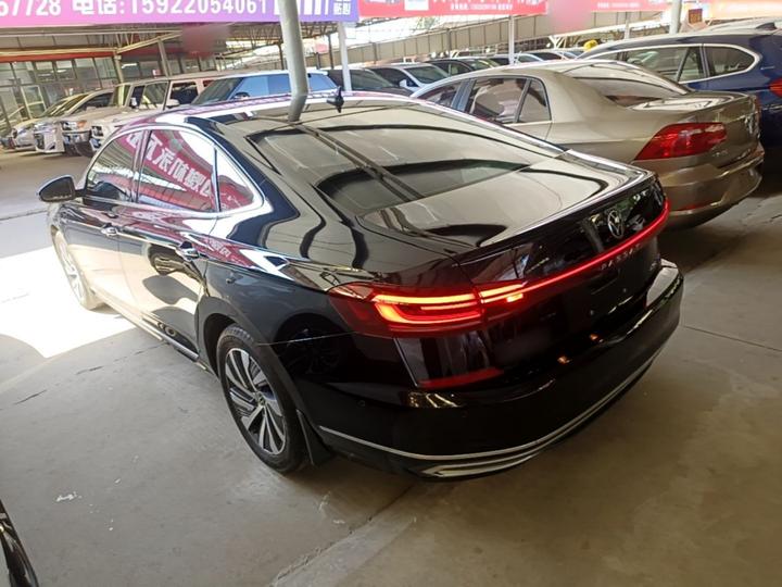 Passat EV 2022 430PHEV Hybrid Luxury photo 4