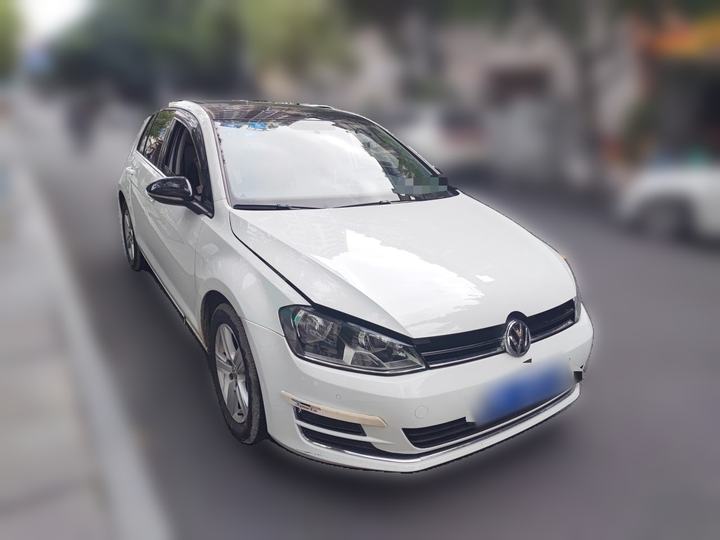 Golf 2017 230TSI AT Comfort Anniversary Edition photo 3