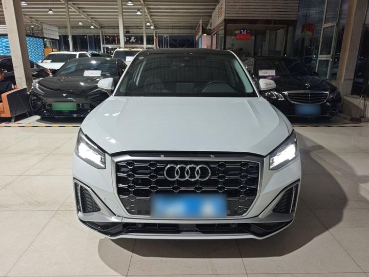 Q2L 2022 35 TFSI Progressive Dynamic photo 2