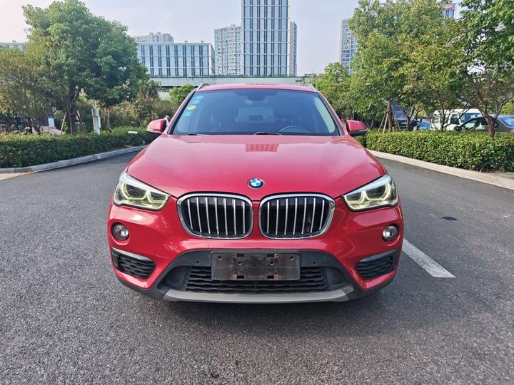 X1 2016 sDrive18Li Exclusive photo 2