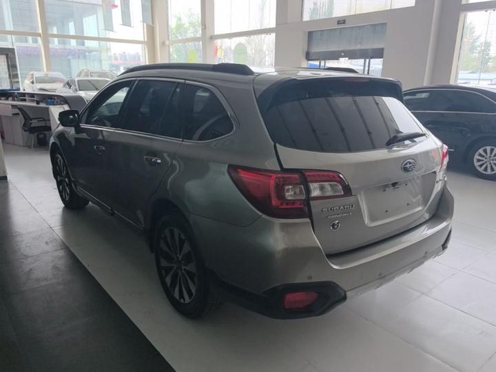 2016 2.5i Sport photo 4