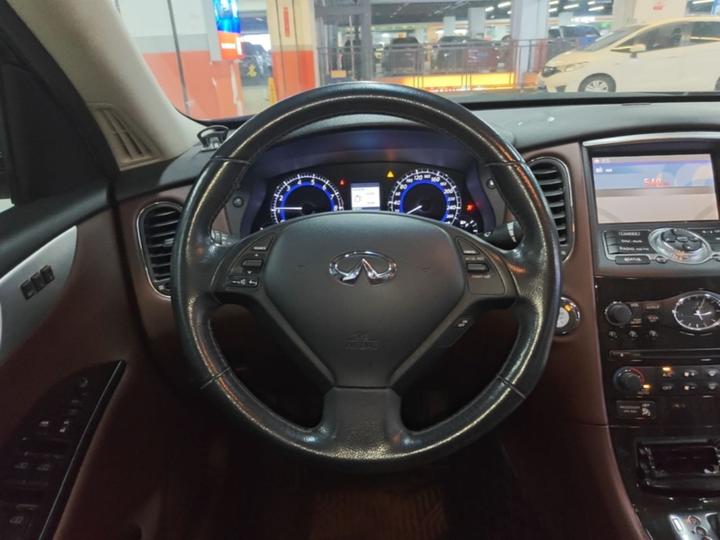 QX50 Imported 2013 2.5L RWD photo 6