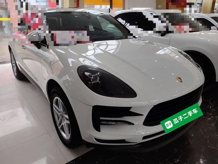 2020 Macan 2.0T photo 3