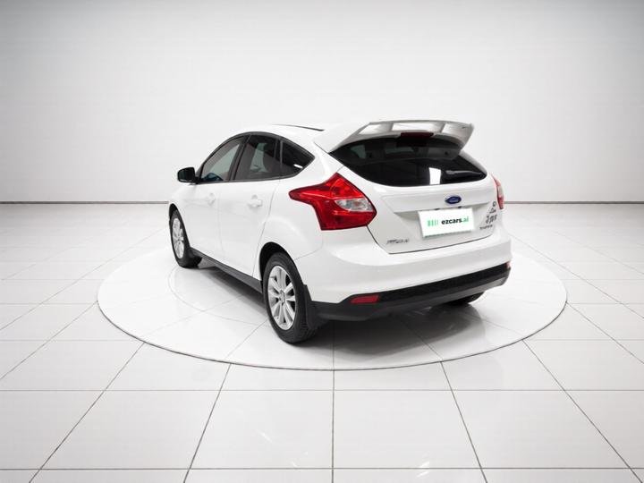 Focus 2012 Hatchback 1.6L MT Comfort photo 4