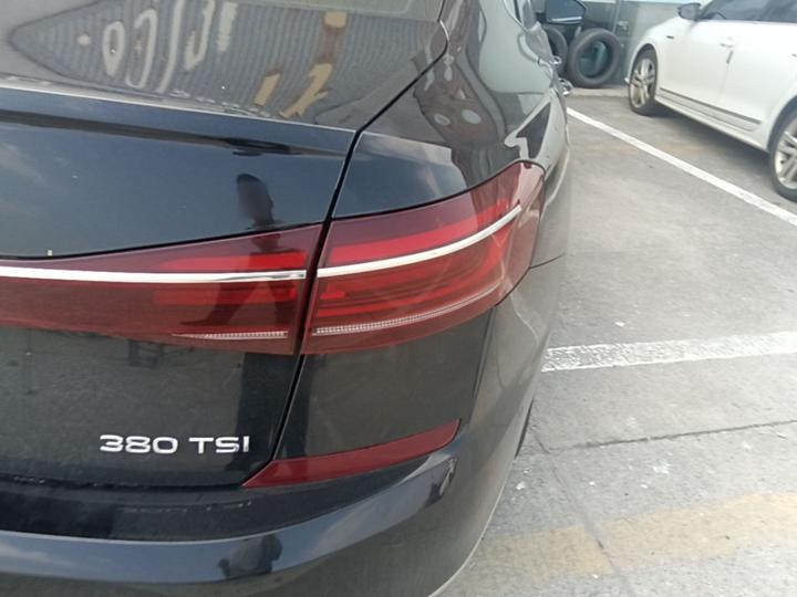 Passat 2024 380TSI Luxury photo 7