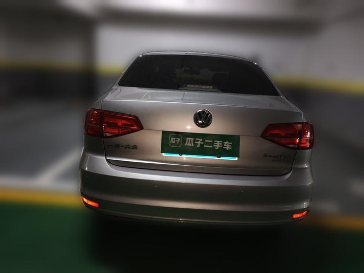 Sagitar 2015 230TSI AT Luxury photo 5