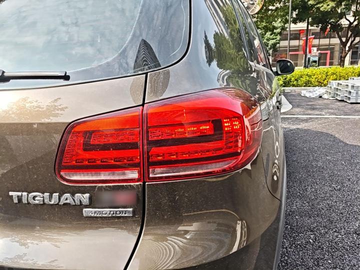 Tiguan 2013 1.8TSI AT RWD Luxury photo 7