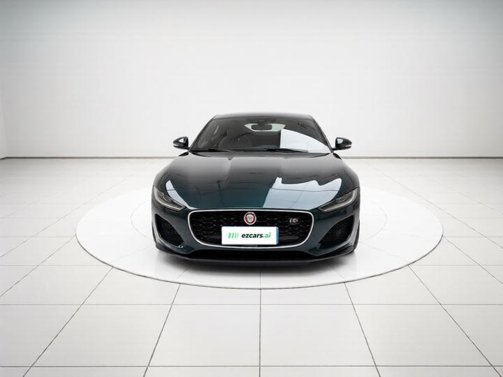 F-TYPE 2021 P300 RWD Coupe photo 2
