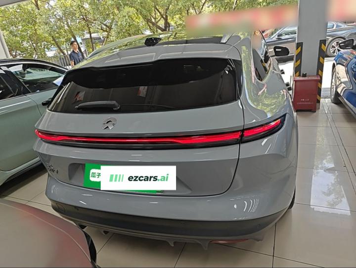 ET5T 2024 75kWh Touring photo 3