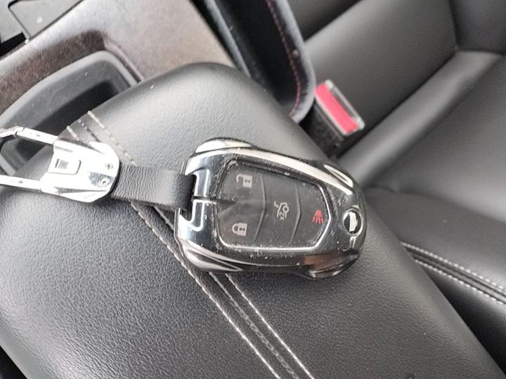 XTS 2018 28T Tech photo 8