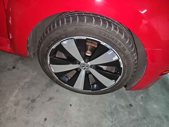 2014 1.4TSI R-Line photo 8