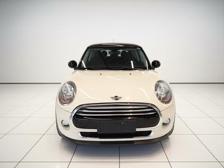 2016 1.5T COOPER photo 2