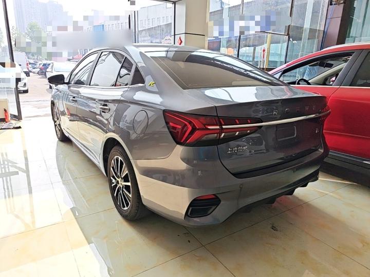 i5 2021 1.5L MT photo 4
