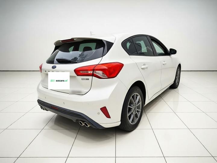 Focus 2021 Hatchback EcoBoost 180 AT photo 6