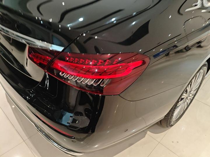 E-Class 2022 Facelift E 300 L Luxury photo 7