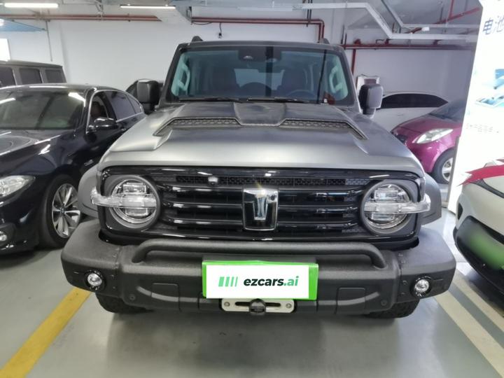 300 2024 330 3.0T V6 photo 2