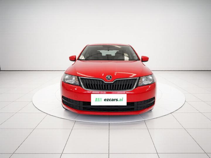 Rapid Spaceback 2016 Facelift 1.6L MT photo 2