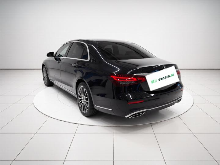 E-Class 2021 Facelift E 260 L photo 4