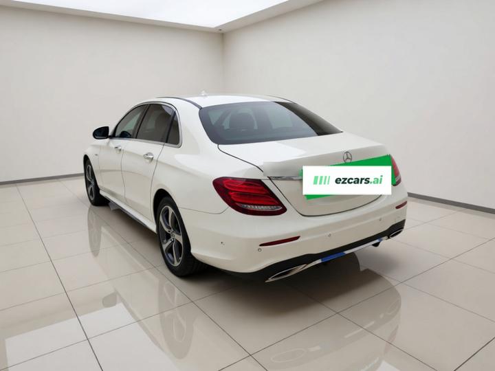 E-Class 2017 E 300 L Sport Fashion photo 4