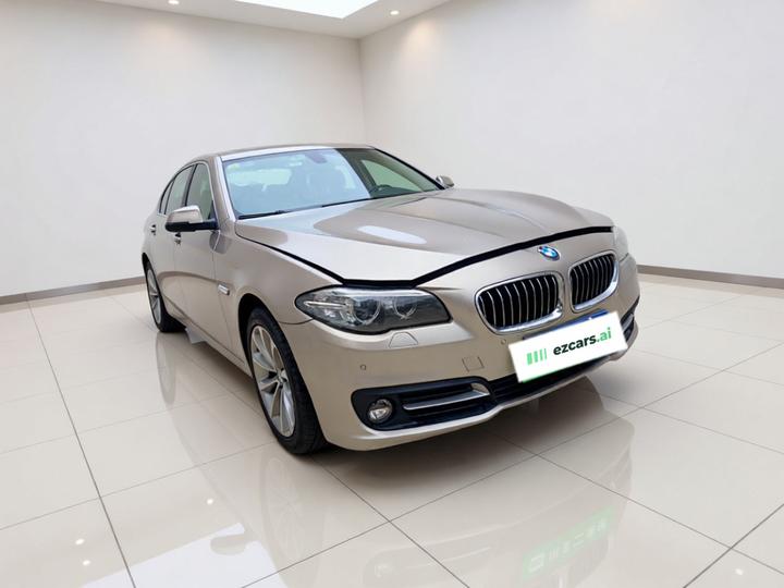 5 Series 2017 525Li Leading photo 3