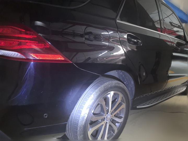 GLE Imported 2015 GLE 320 4MATIC photo 6