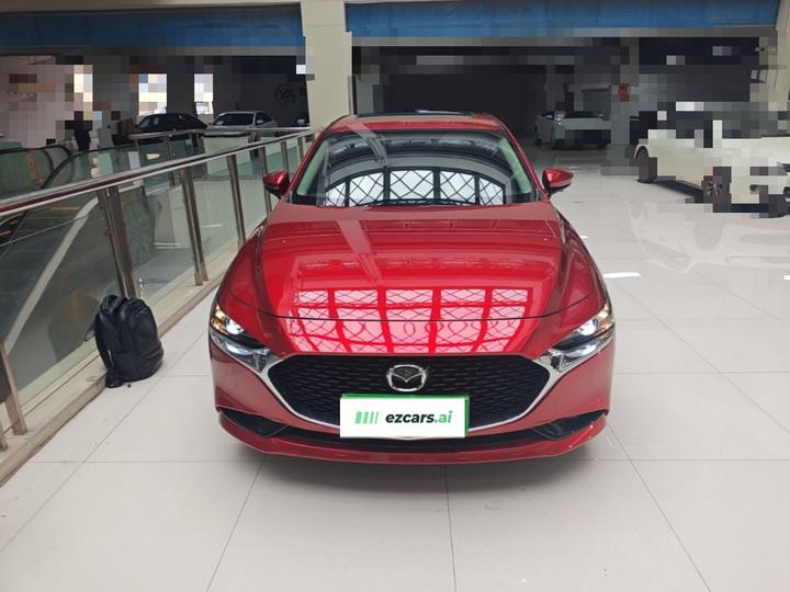 3 Axela 2021 2.0L AT photo 2