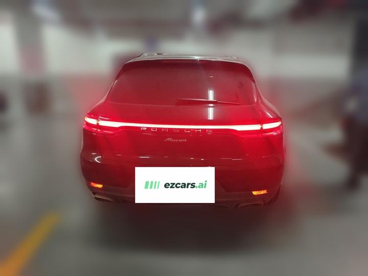 2018 Macan 2.0T photo 5