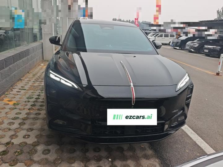 08 2025 680 AWD photo 2